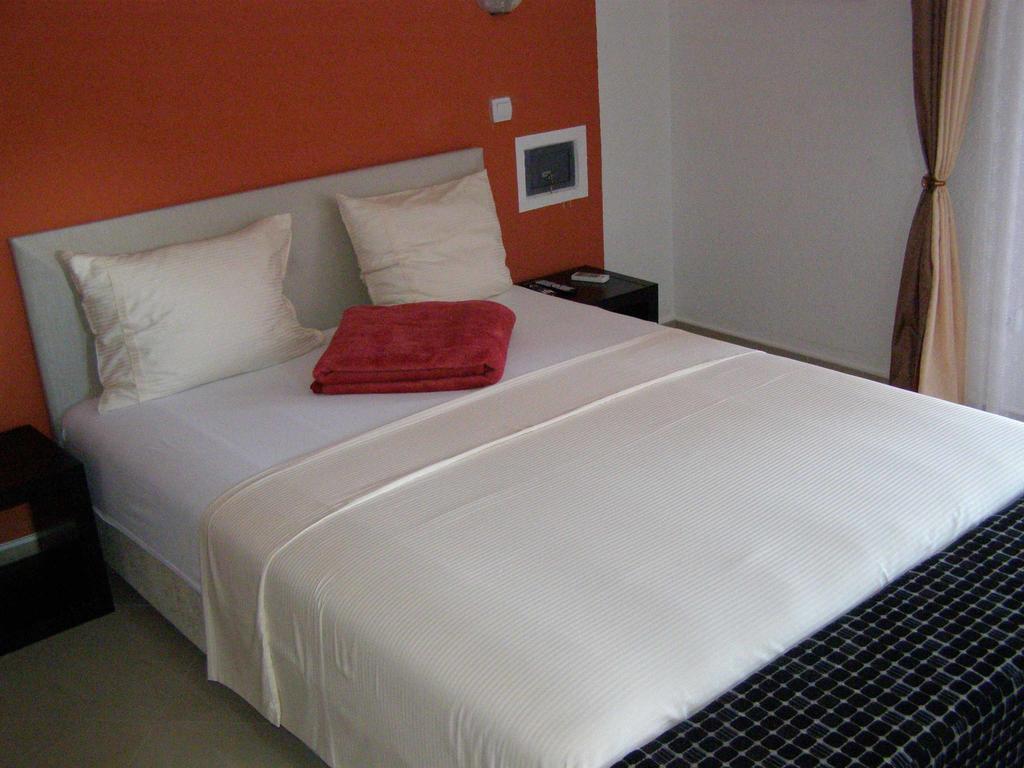 Hotel Wellness & Spa Angelo Gabriel Petrovac Bilik gambar