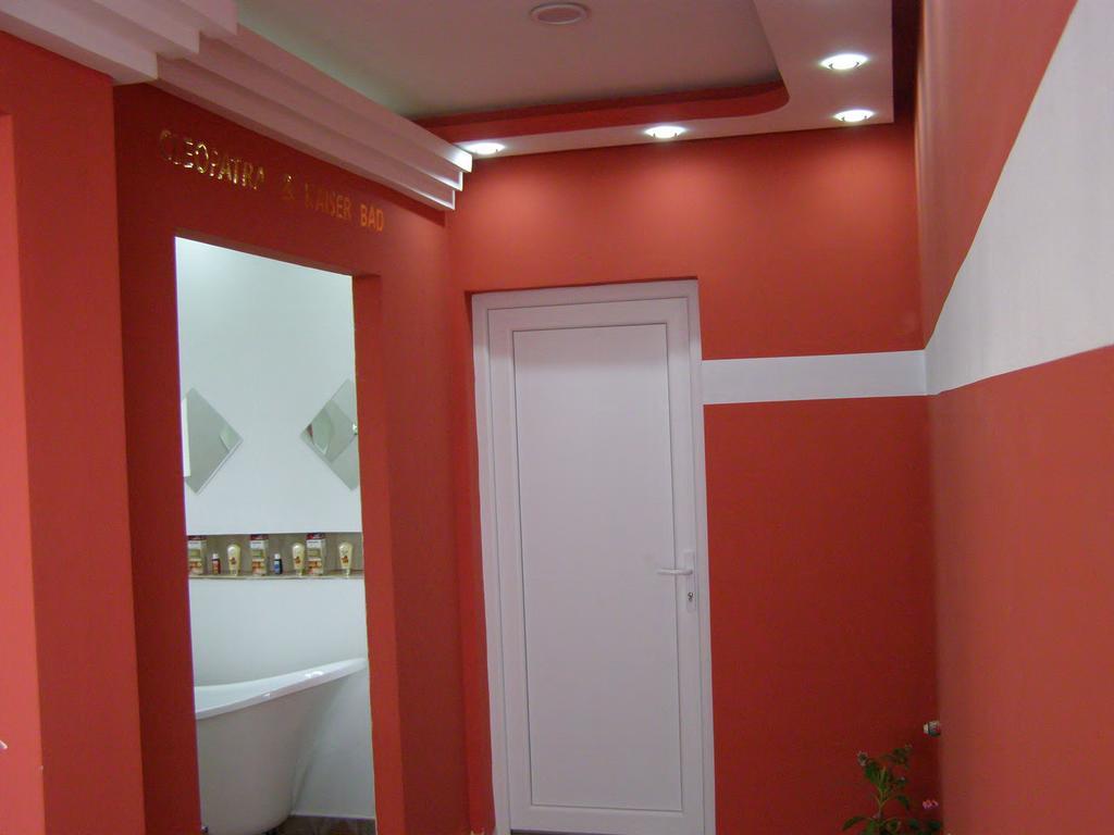 Hotel Wellness & Spa Angelo Gabriel Petrovac Luaran gambar